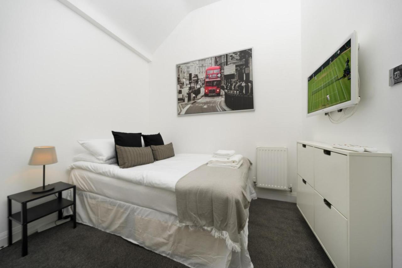 Your Own House, 2 Bedr, 3 Beds, 2,5 Bath, Covent Gdn Londra