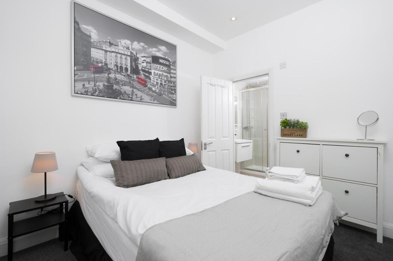 Your Own House, 2 Bedr, 3 Beds, 2,5 Bath, Covent Gdn Londra